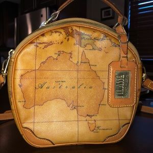 Authentic Alviero Martini satchel/cross body bag